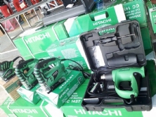 Máy cưa lọng Hitachi FCJ65V3
