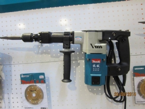 Máy Đục Bê Tông Makita 