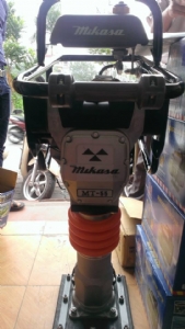 Máy Đầm Cóc Mikasa MT55