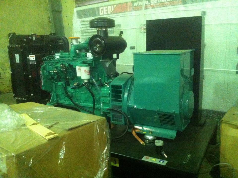 Máy Phát Điện Cummins GF-DC100