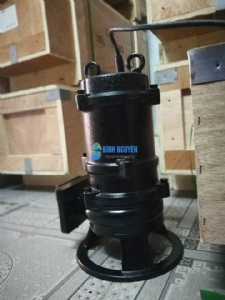 Máy Bơm Thải CNP-Tsurumi 40WQ8-15-1.1(I)