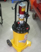MÁY BƠM MỠ KHÍ NÉN (12L) GZ-8