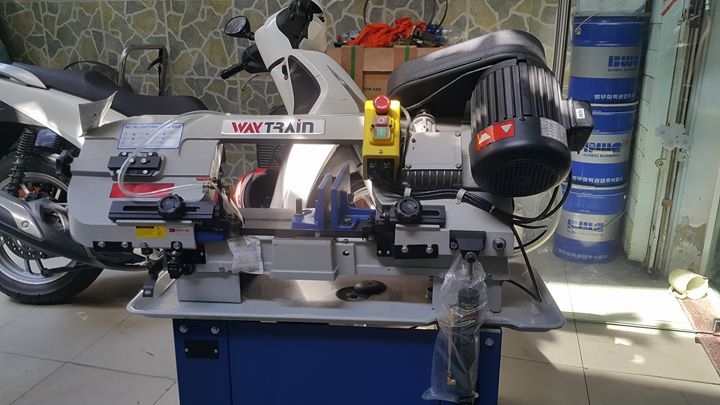 Máy Cưa Ngang Kiểu Hộp Số RF-712G