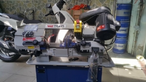 Máy Cưa Ngang Kiểu Hộp Số RF-712G