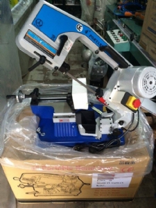 Máy cưa thép Inox RF-712N
