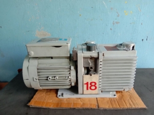 Bơm chân không Edwards E2M1.5