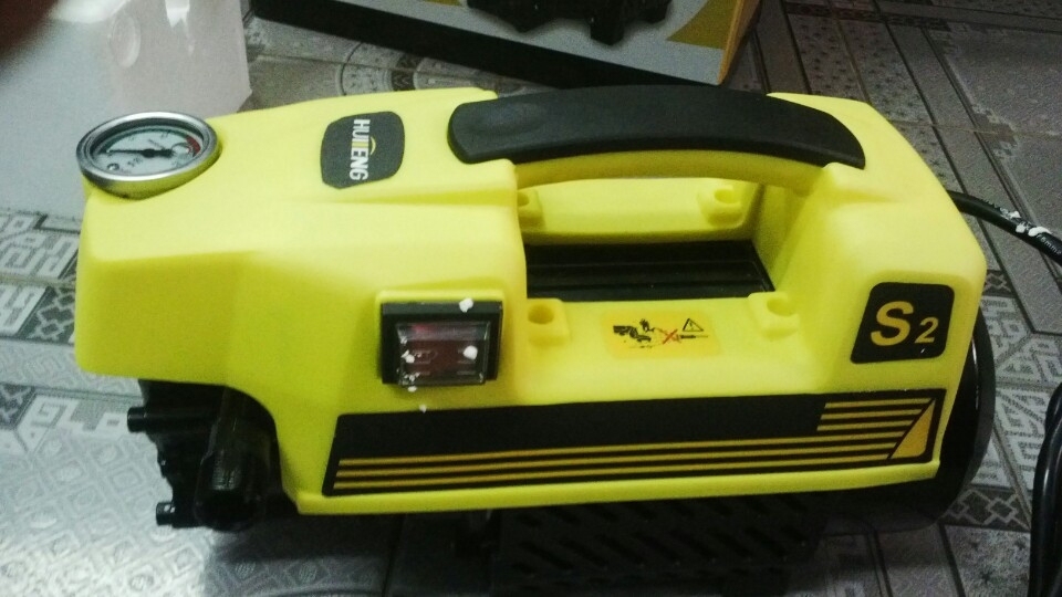 Máy Xịt Rửa Huiteng S2