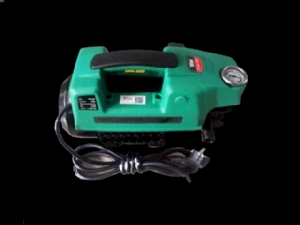 MÁY RỬA XE TUPA TANK TAK-IM2