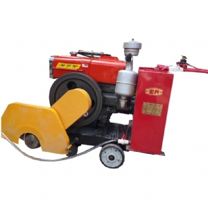 Máy cắt đường bê tông chạy đầu nổ D8