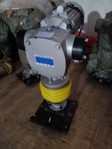 Máy đầm cóc chạy điện HCD110 380V