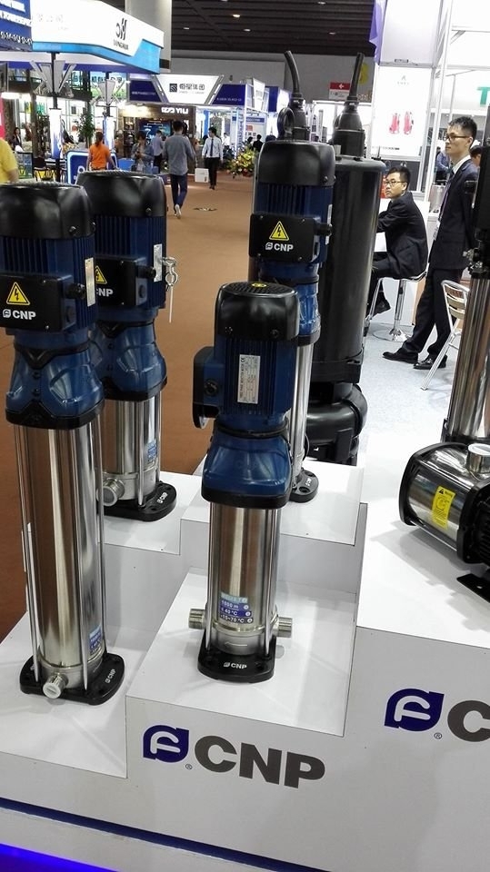 Máy Bơm Trục Đứng Đa Tầng CNP CDLF4-5 (220)