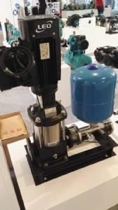 Máy bơm trục đứng nhiều cánh Ebara EVM 3 15N5/1.5 2HP